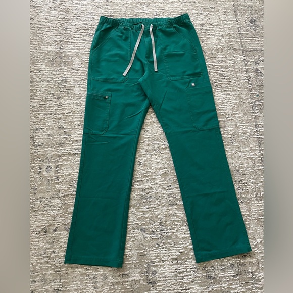 Pants - Picture 2 of 10